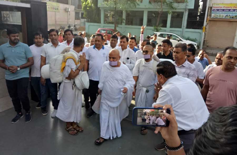 तेयुप उधना ने की मुनिश्री उदित कुमार जी स्वामी की विहार सेवा