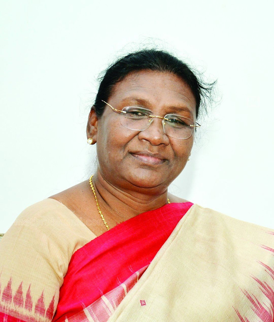 राष्ट्रपति द्रौपदी मुर्मु ने नेपाल के राष्ट्रपति के साथ की बातचीत